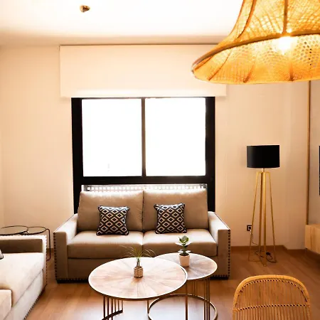 Stylish In The Heart Of With Pool * Malaga