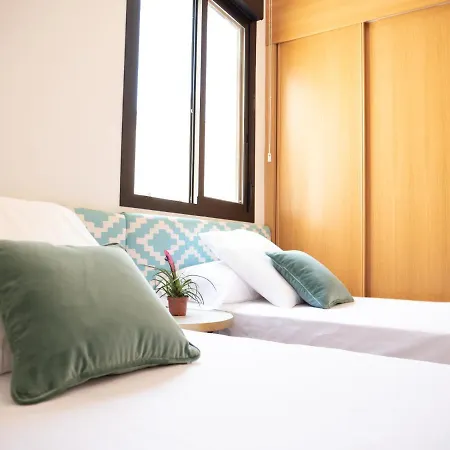 Stylish In The Heart Of With Pool * Malaga